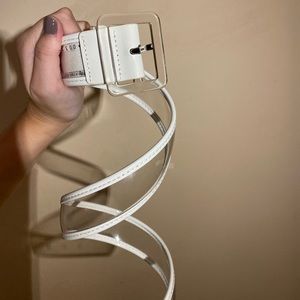 WHITE AND CLEAR F21 BELT